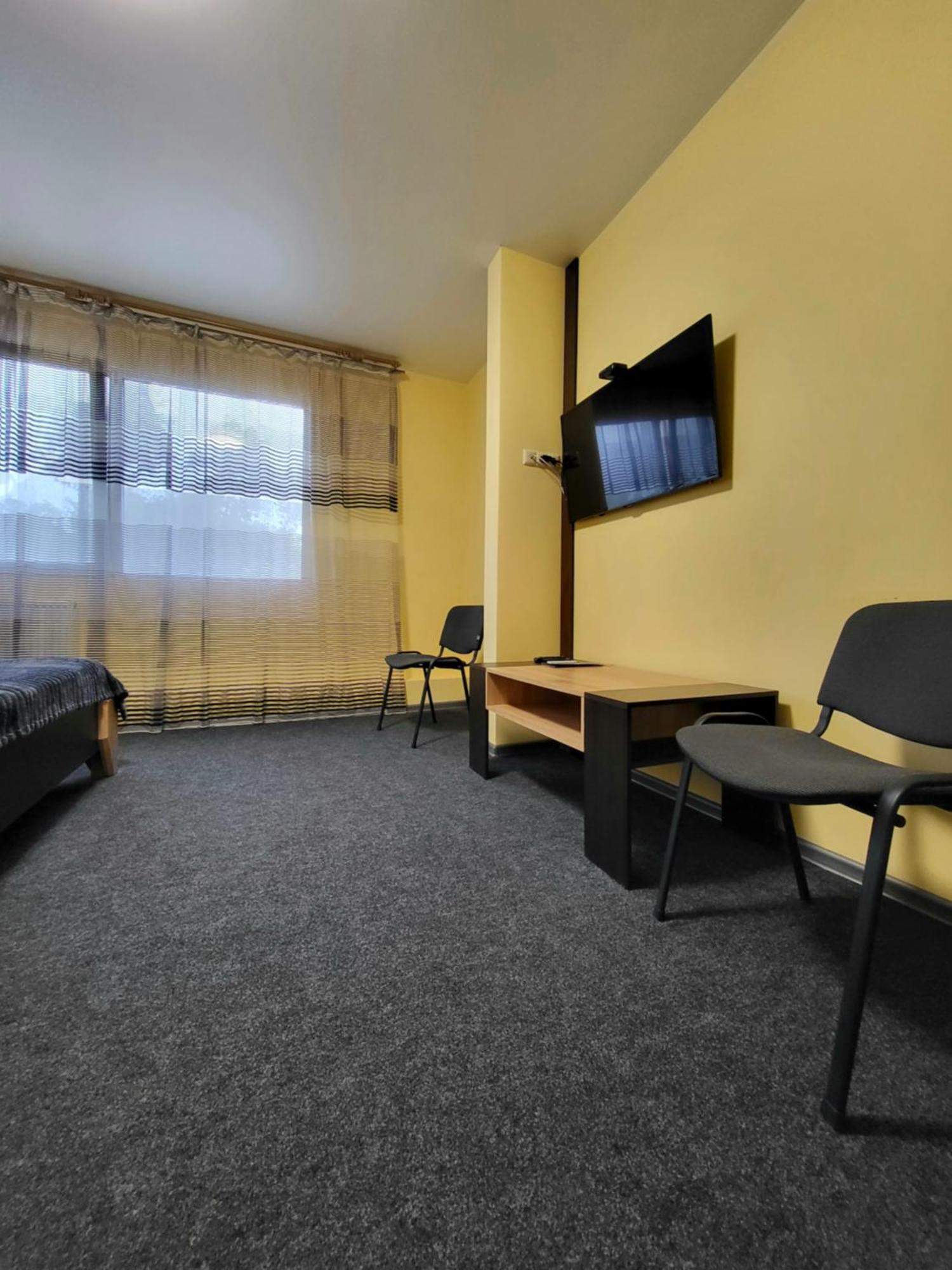 Амстердам Hotel Khmelnytskyi Exterior photo