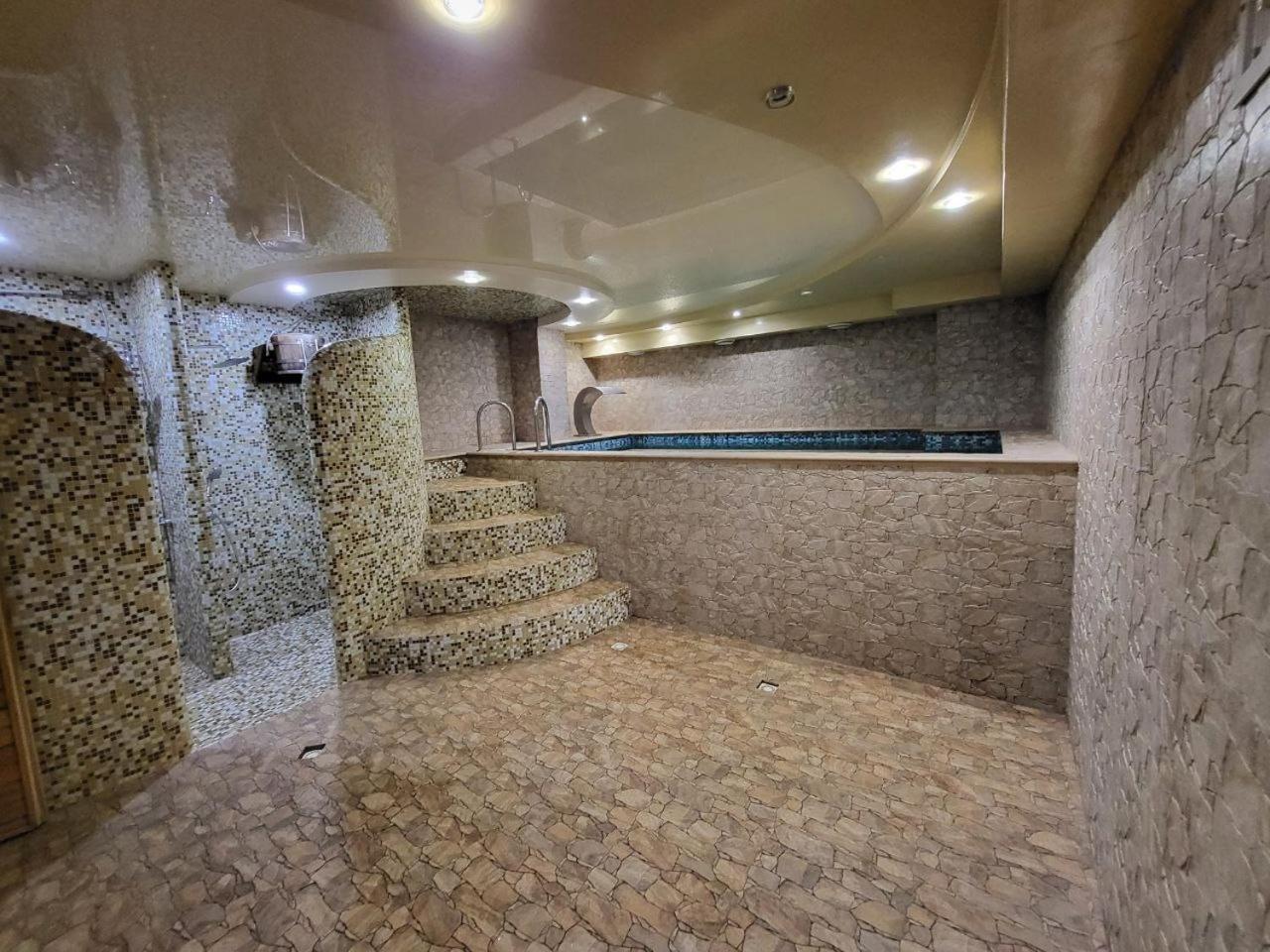 Амстердам Hotel Khmelnytskyi Exterior photo